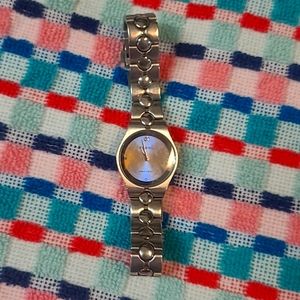 GUC Fossil Arkitekt watch with blue face with new battery placed yesterday.